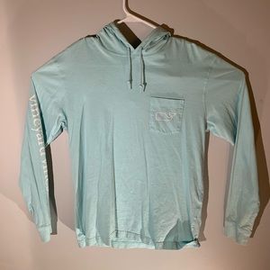 Men’s vineyard vine hooded long sleeve shirt